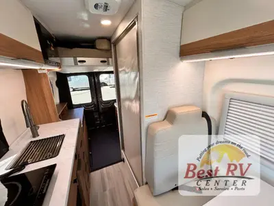 2027 Thor Motor Coach Talavera photo 22