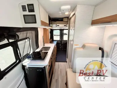 2027 Thor Motor Coach Talavera photo 14