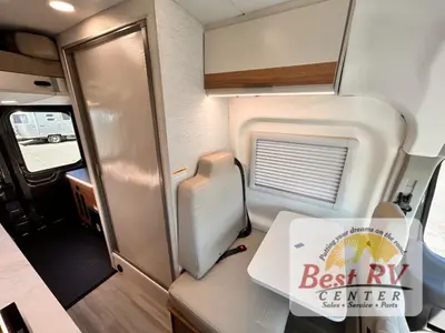 2027 Thor Motor Coach Talavera photo 21