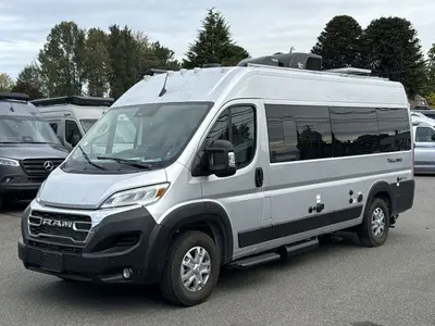 2027 Thor Motor Coach Tellaro photo 5