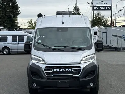 2027 Thor Motor Coach Tellaro photo 4