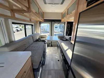 2027 Coachmen Beyond photo 43