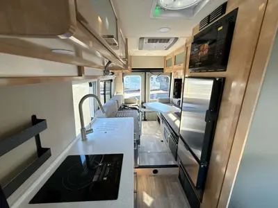 2027 Coachmen Beyond photo 47