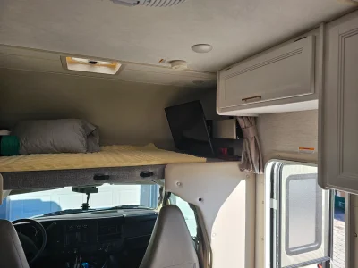 2025 THOR MOTOR COACH CHATEAU photo 15