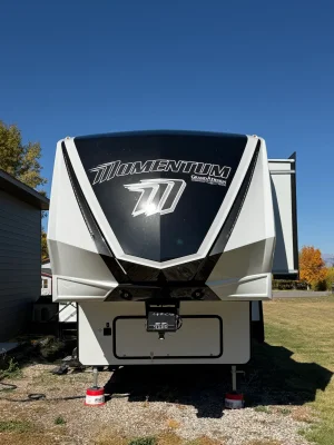 Used 2025 Grand Design Momentum G-class 350G