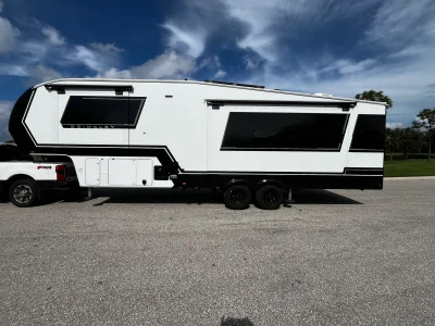 Used 2025 Brinkley Model Z 3100