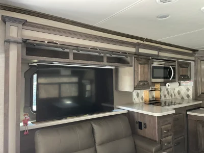 2022 JAYCO SENECA photo 13