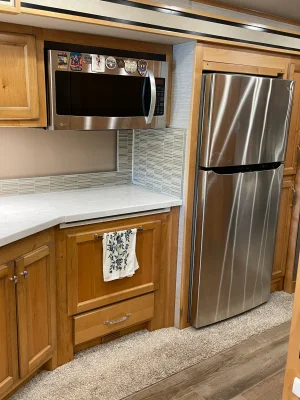 2021 TIFFIN MOTORHOMES ALLEGRO RED photo 17