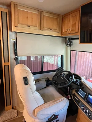 2021 TIFFIN MOTORHOMES ALLEGRO RED photo 10