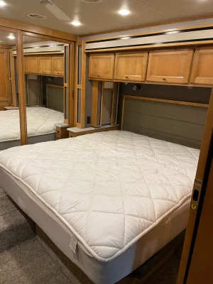 2021 TIFFIN MOTORHOMES ALLEGRO RED photo 25