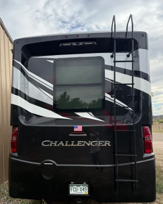 2020 THOR MOTOR COACH CHALLENGER photo 4