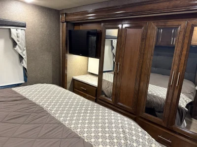 2020 THOR MOTOR COACH CHALLENGER photo 18