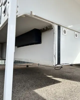 2020 Lance 850 Truck Camper photo 20