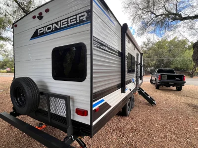 2023 PIONEER TRAVEL TRAILER photo 2