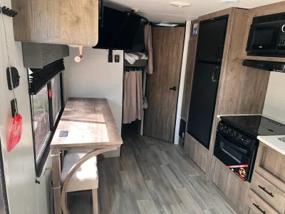 2023 PIONEER TRAVEL TRAILER photo 6