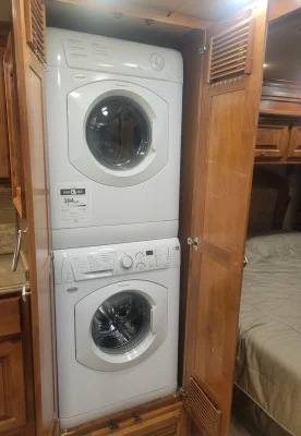2016 TIFFIN MOTORHOMES PHAETON photo 21