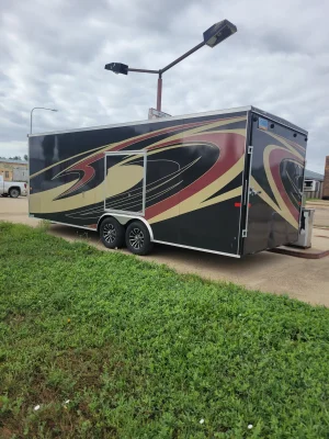 2016 TIFFIN MOTORHOMES PHAETON photo 3
