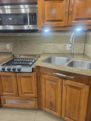 2016 TIFFIN MOTORHOMES PHAETON photo 6