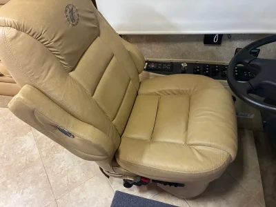2009 TIFFIN MOTORHOMES PHAETON photo 23
