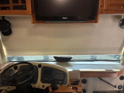 2009 TIFFIN MOTORHOMES PHAETON photo 22