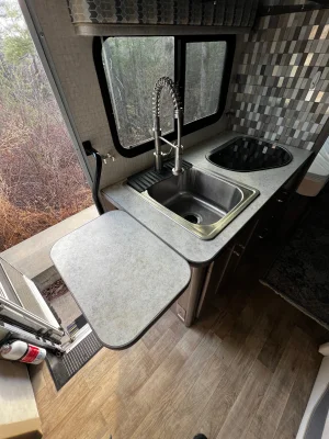 2018 WINNEBAGO FUSE photo 14