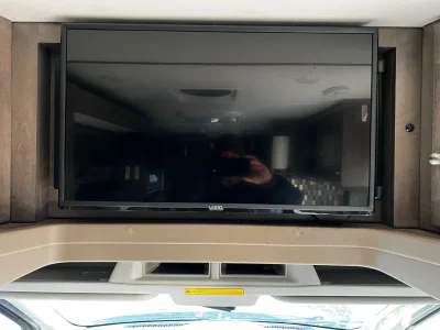 2018 WINNEBAGO FUSE photo 35