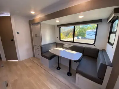 2027 Jayco Jay Flight photo 16