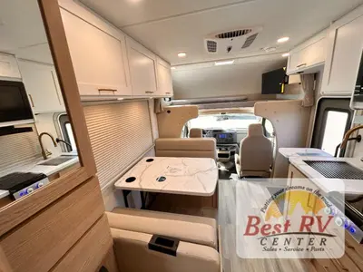 2027 Thor Motor Coach Four Winds photo 46