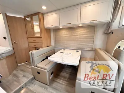 2027 Thor Motor Coach Four Winds photo 15
