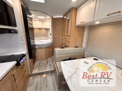 2027 Thor Motor Coach Four Winds photo 18
