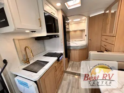 2027 Thor Motor Coach Four Winds photo 20