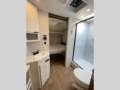 2027 Winnebago Access photo 6