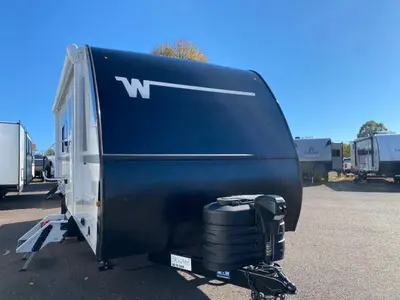 2027 Winnebago Micro Minnie photo 3