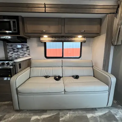 2024 Gulf Stream Conquest photo 36