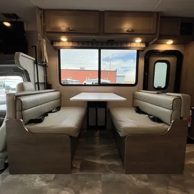 2024 Gulf Stream Conquest photo 32