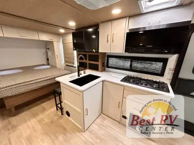 2027 Forest River Vibe photo 29