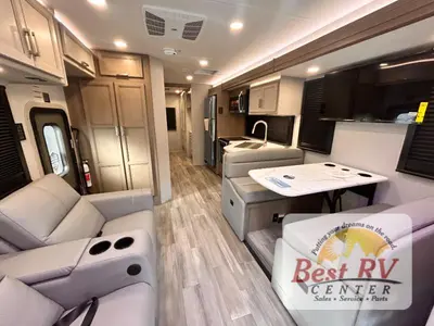 2027 Thor Motor Coach Omni Trail photo 12