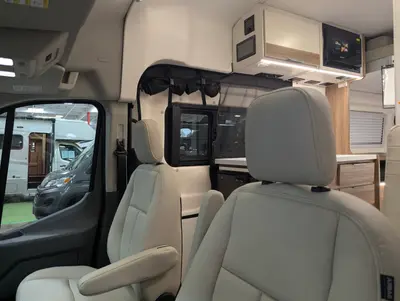 2027 Thor Motor Coach Talavera photo 13