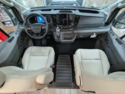 2027 Thor Motor Coach Talavera photo 19