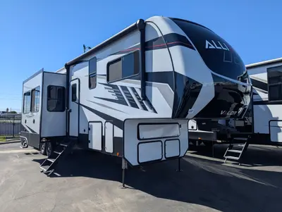 Used 2023 Alliance RV Valor 36V11