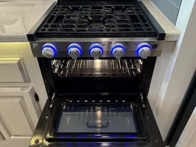 2022 Jayco Precept photo 35