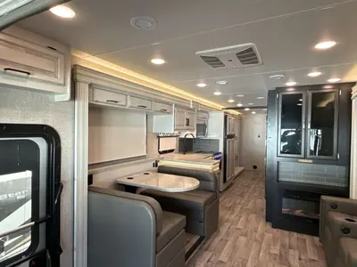 2022 Jayco Precept photo 30