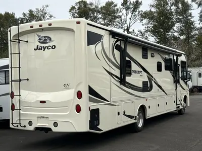 2022 Jayco Precept photo 9
