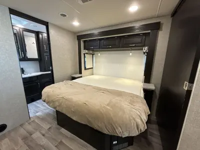 2022 Jayco Precept photo 39