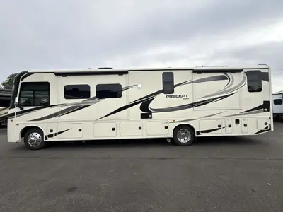 2022 Jayco Precept photo 6