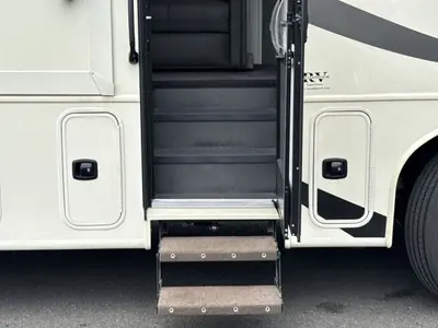 2022 Jayco Precept photo 21