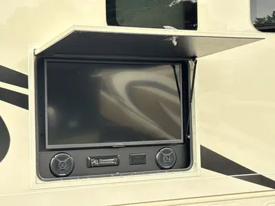 2022 Jayco Precept photo 11
