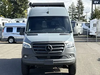 2023 Storyteller Overland Stealth Mode photo 4