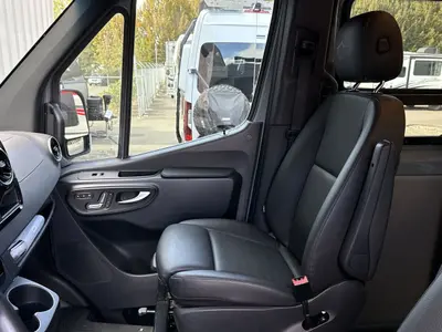 2023 Storyteller Overland Stealth Mode photo 23