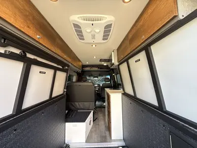 2023 Storyteller Overland Stealth Mode photo 44